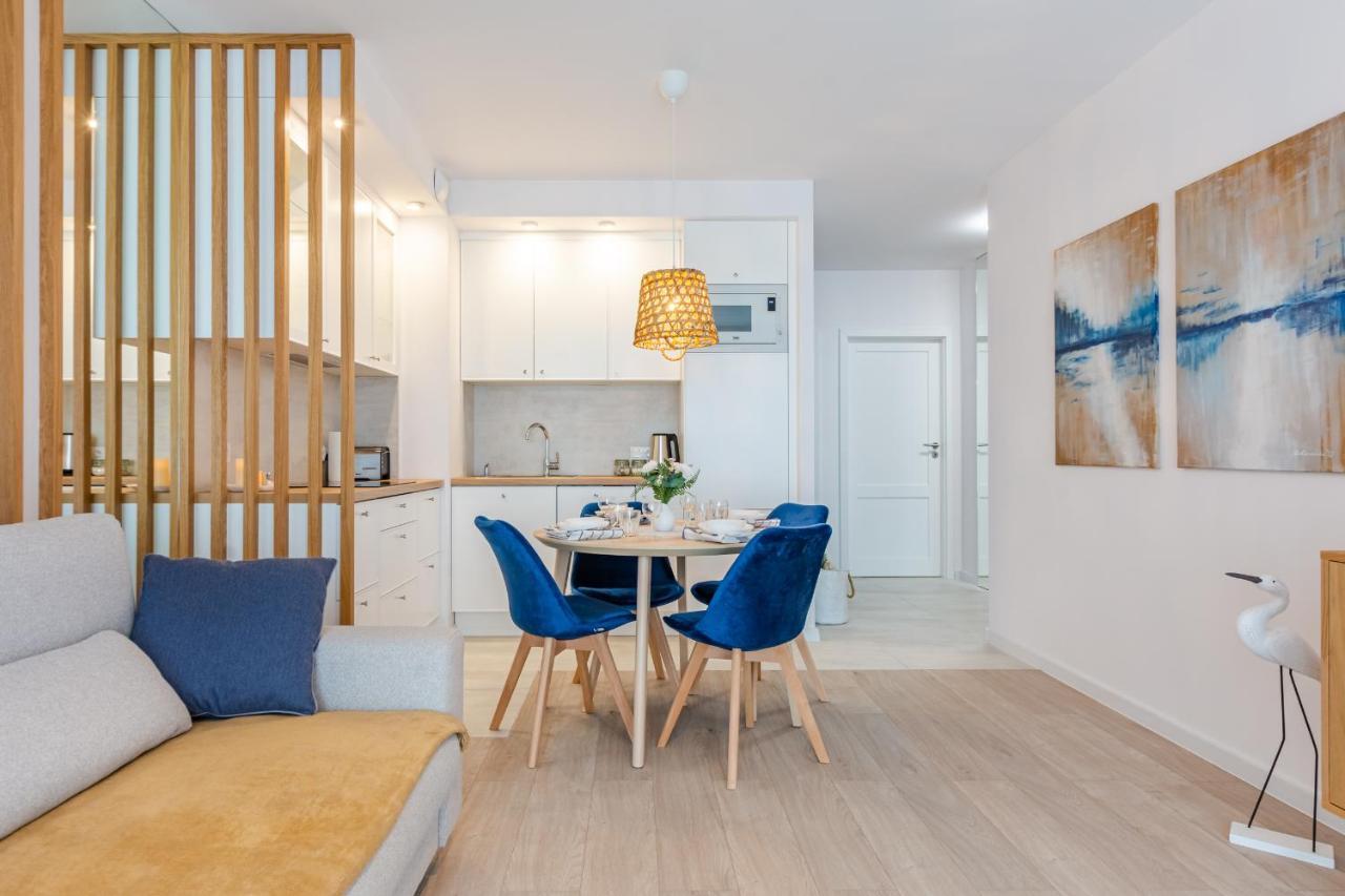 Apartament Blue Door Marina Gdansk Apartment Екстериор снимка