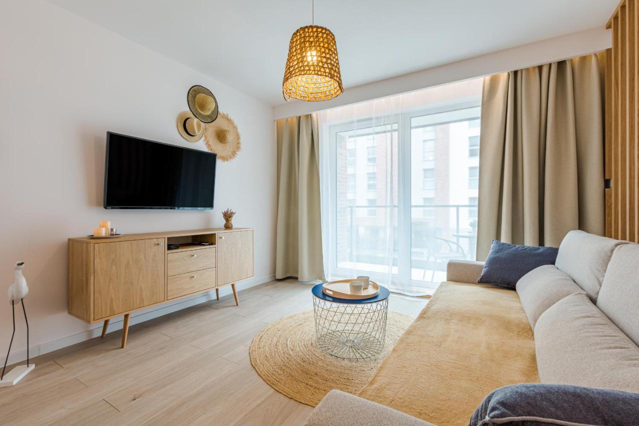 Apartament Blue Door Marina Gdansk Apartment Екстериор снимка