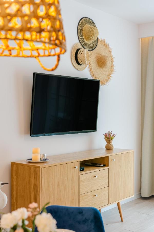 Apartament Blue Door Marina Gdansk Apartment Екстериор снимка