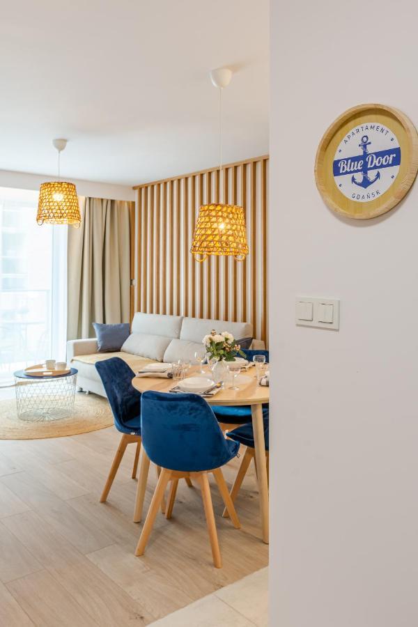 Apartament Blue Door Marina Gdansk Apartment Екстериор снимка